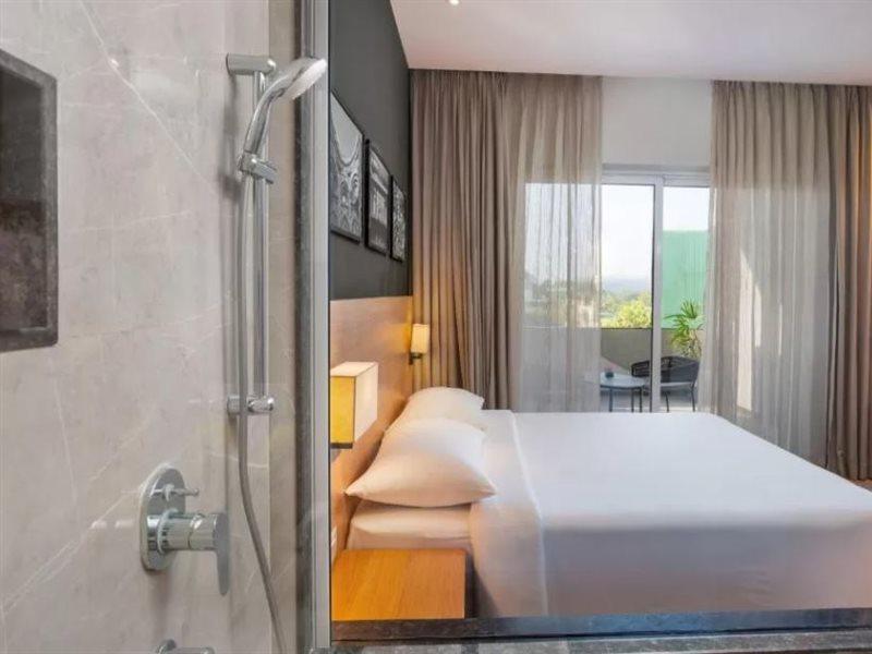 Park Inn By Radisson Gválijar Exteriér fotografie